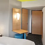 فندق B&B Hotel Trier ترير